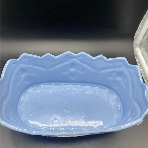 Vintage Handpainted Blue and‎ white 
Acorn design Japan Planter - Picture 5 of 8